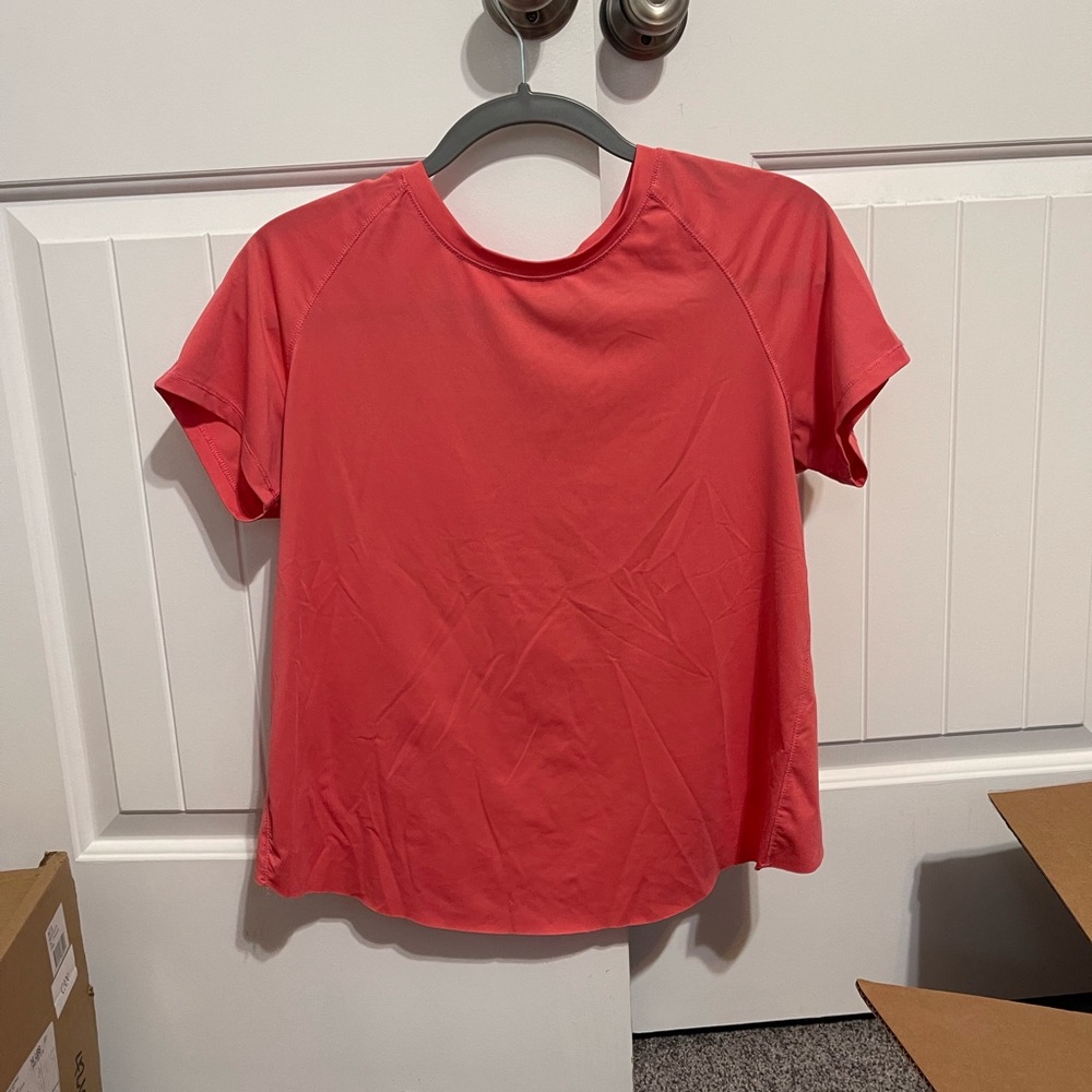 Women’s athletic shirt